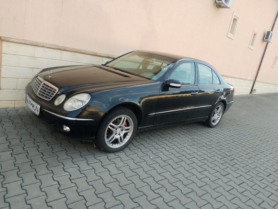 MERCEDES-BENZ E-Class 2004 — imagine 2