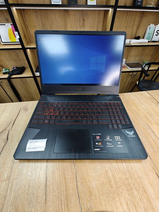 Asus TUF Gaming Ryzen 5 Radeon RX 560X 4Gb Игровой Ноутбук