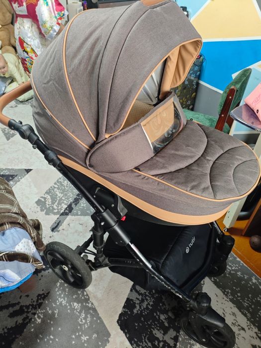 Коляска люлька .