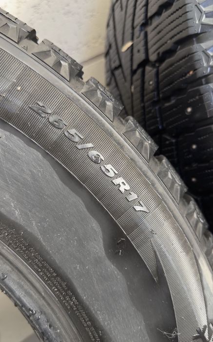 комплект резина на Prado