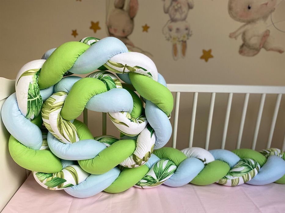 Обиколници за бебешко креватче