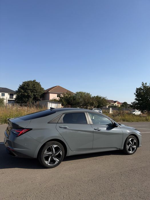 HYUNDAI Elantra 2021 — imagine 4