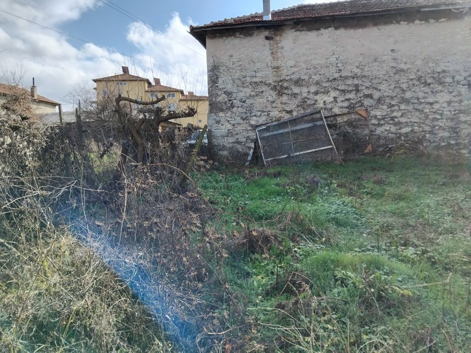 Парцел в Село Стамболово  500кв