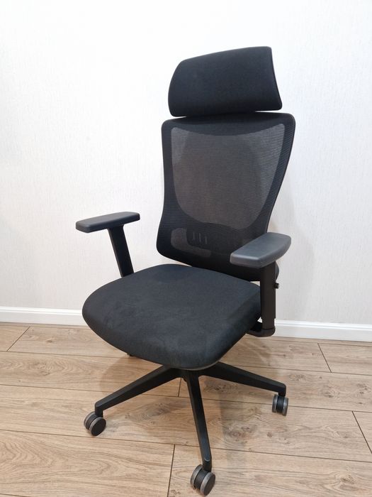 Кресло компьютерное офисное