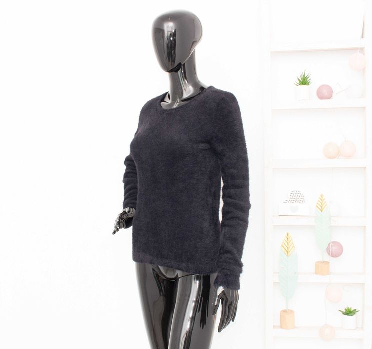 Marc Cain оригинален дамски пуловер черен рошав плюшен N1 Small