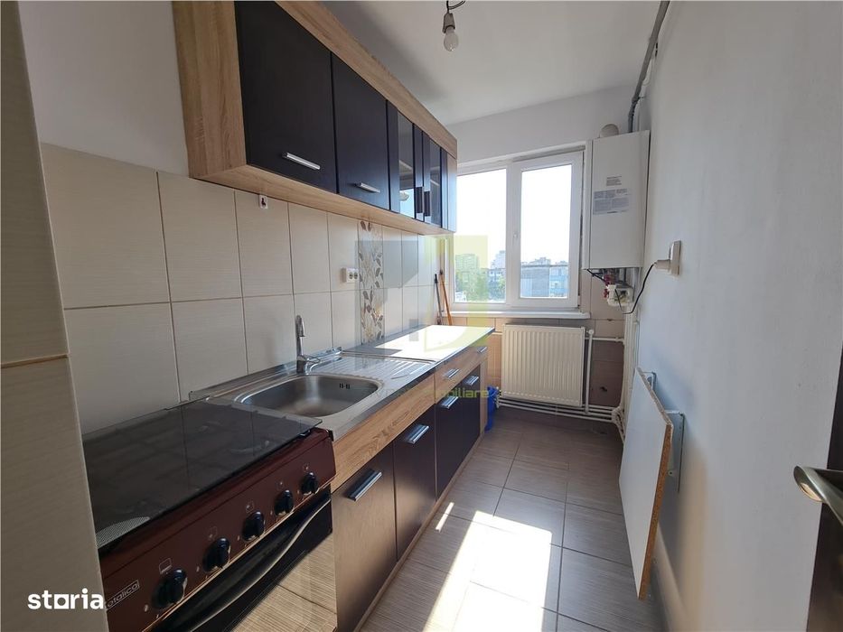 3 camere cu centrala in Craiovita-comision 0%