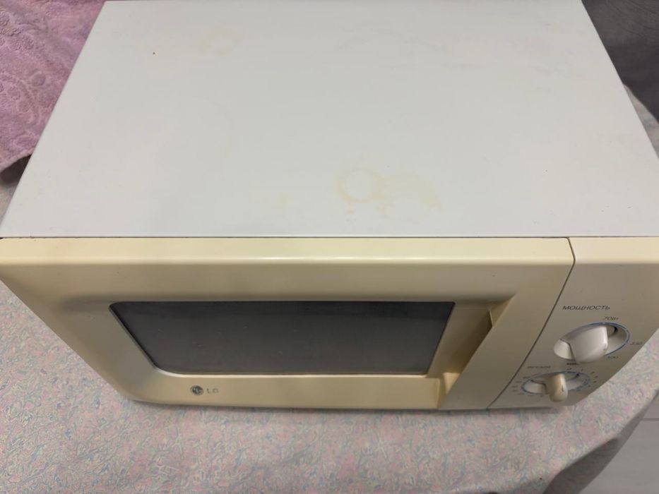 Продается микроволновая печь