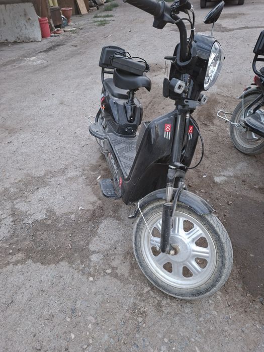 Электроскутер    .