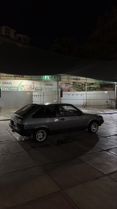 Lada vaz 2108 sotiladi yoki obmen