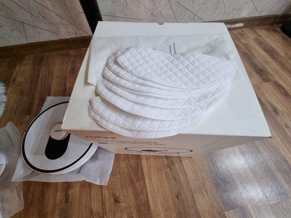 Робот пылесос  состояние нового