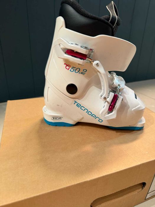 Детски ски обувки