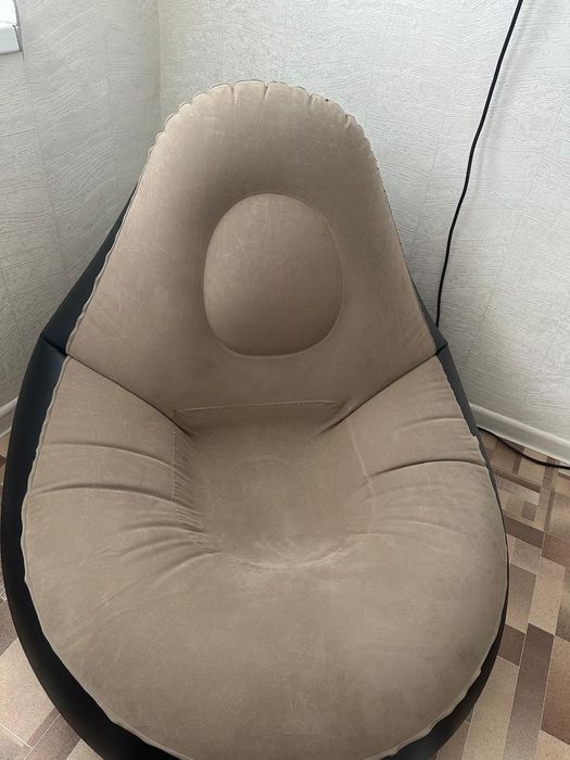 Продам кресло надувное