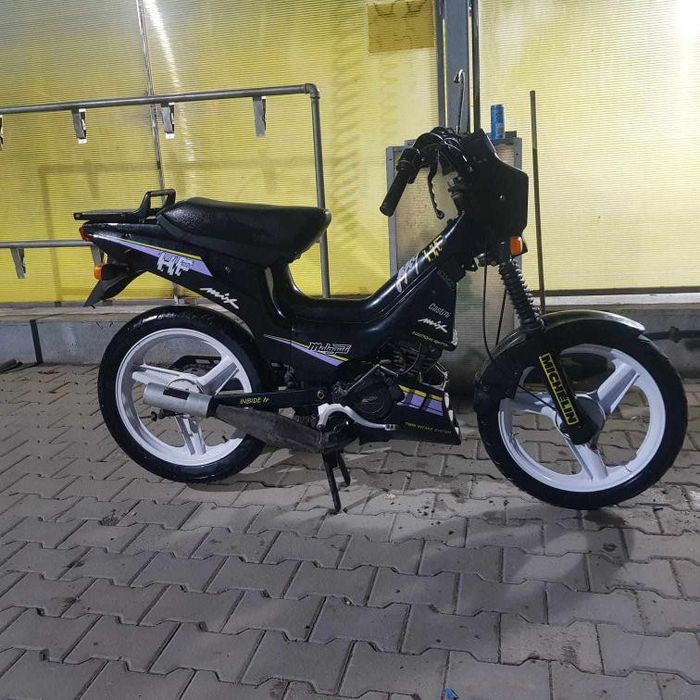 Vând malaguti fifti hf mix