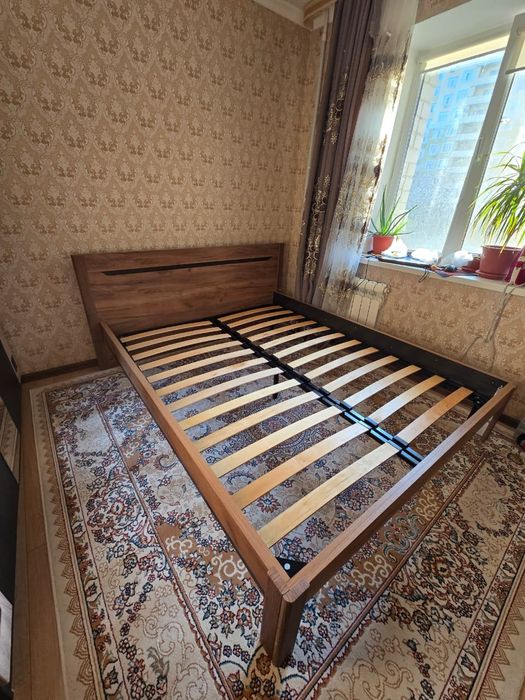 Двухспальная Кровать матрас