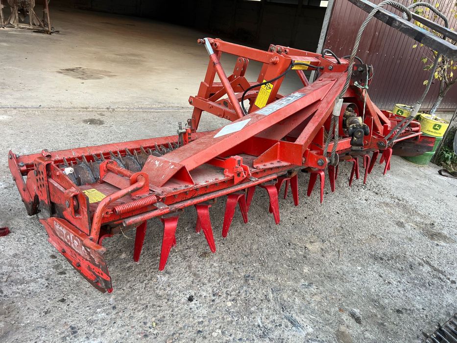 Grapa rotativa freza kuhn 4m