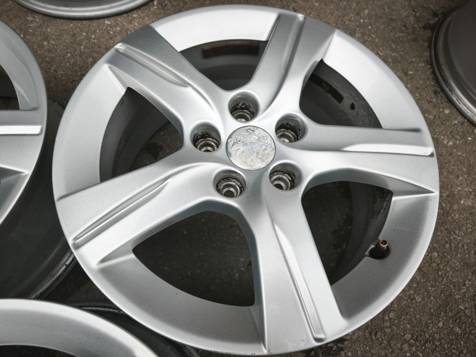 16" оригинални алуминиеви джанти за Peugeot/Citroen.