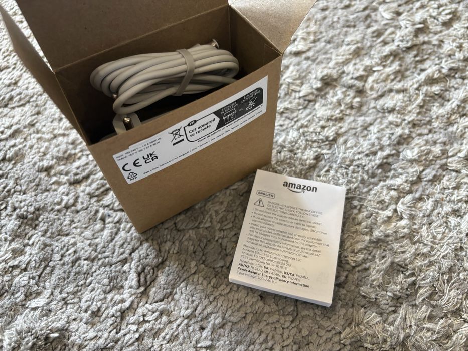 30W Amazon адаптер / зарядно – ново