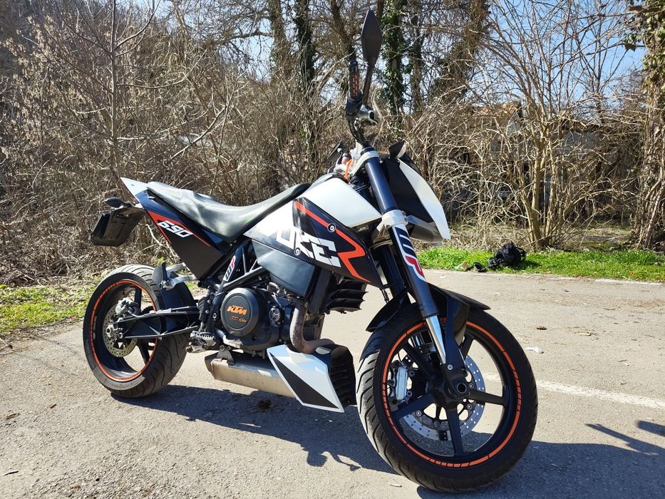 KTM Duke 690 LC4