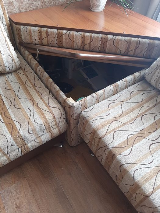 диван в хорошем состоянии