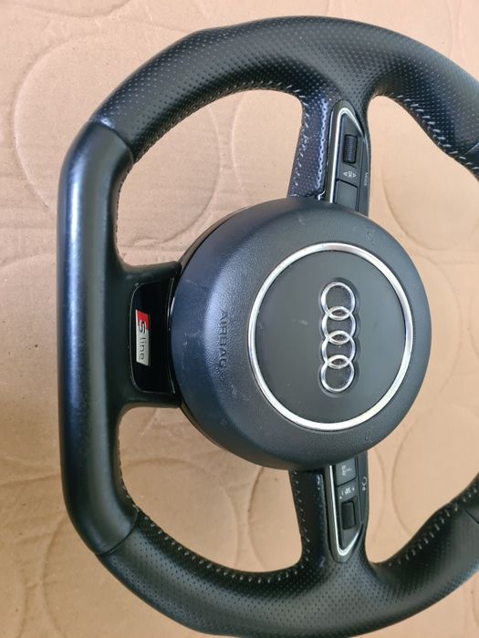 Volan tesit Audi A4 B8/ Volan sline Audi A4 B8/Volan tesit sline Audi A4 B8
