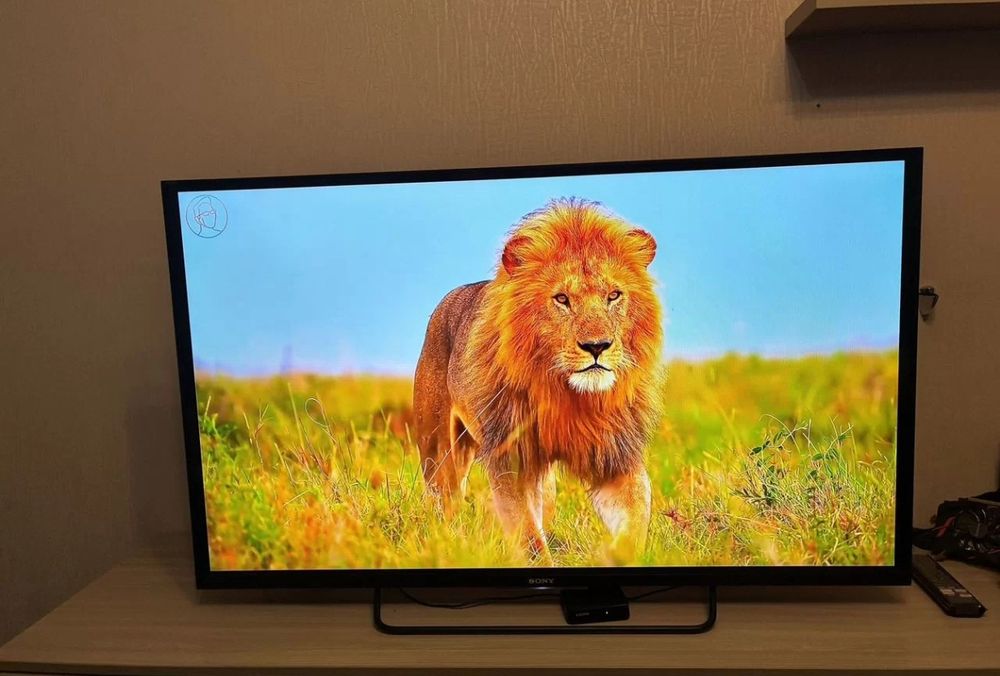Sony Bravia 130 см smart tv телевизор