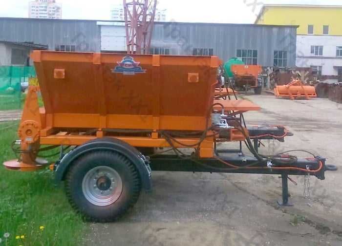 Пескоразбрасыватель тракторный ПРР-3