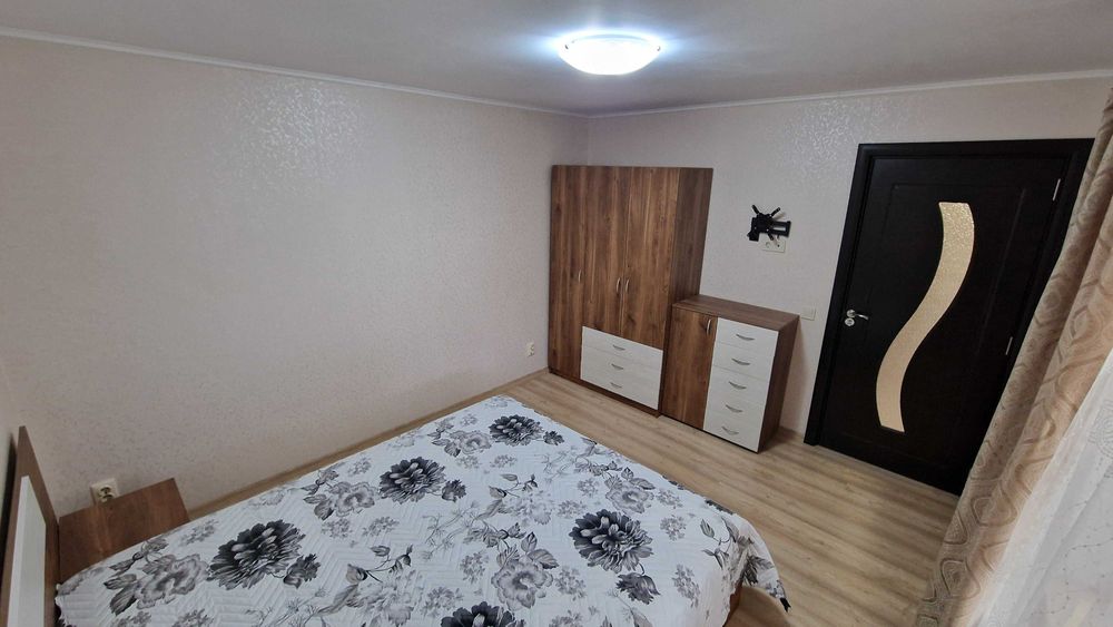 Обзаведена къща с барбекю гр. Мартен