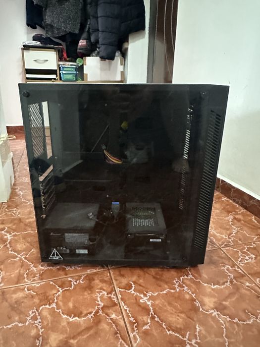 Carcasa Deepcool+sursa Seasonic