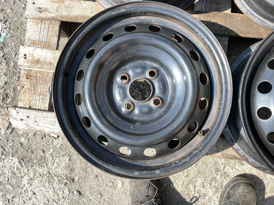 15 джанти 4х100 Suzuki Ignis Toyota Yaris Opel Agila Cruze 5,5J et45