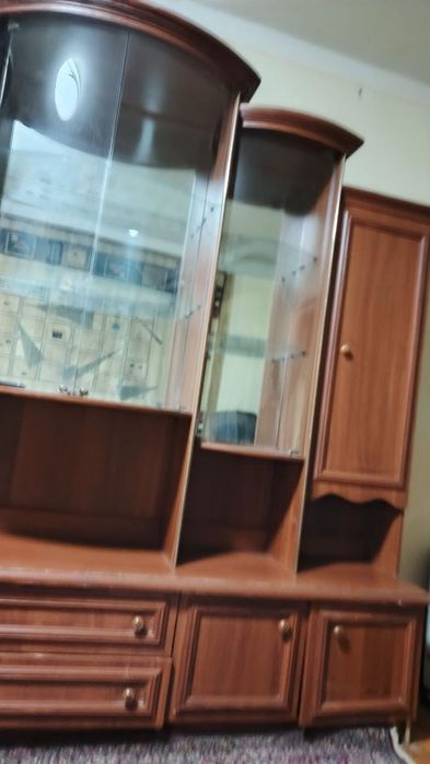 Одам мебель , стенка тумбочки, диван уголок. Самовывоз