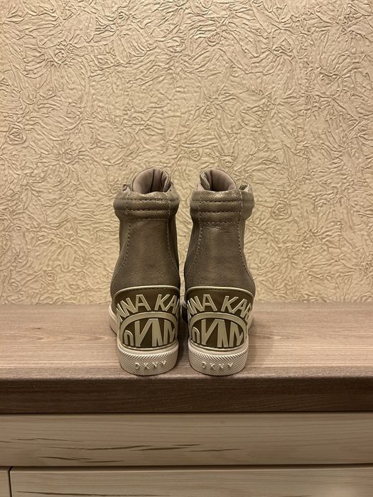 Дамски обувки DKNY