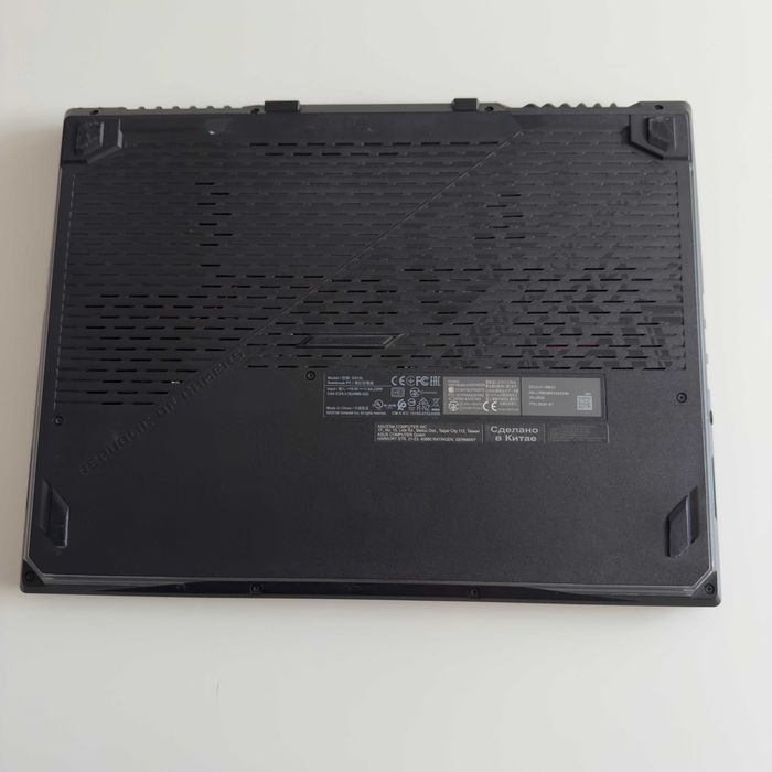 ASUS ROG Strix i7 / 16GB / SSD 1TB NVMe / Baterie Nouă