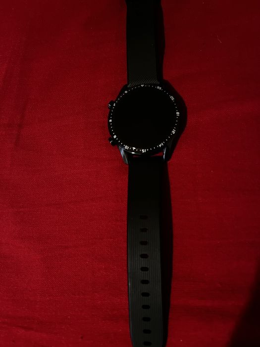 Смарт часовник Huawei GT2