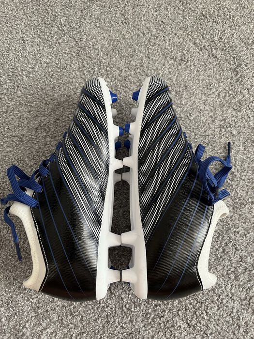 ghete de fotbal umbro