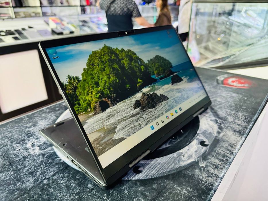 X360 Dynabook Core i5-11gen 8/256GB