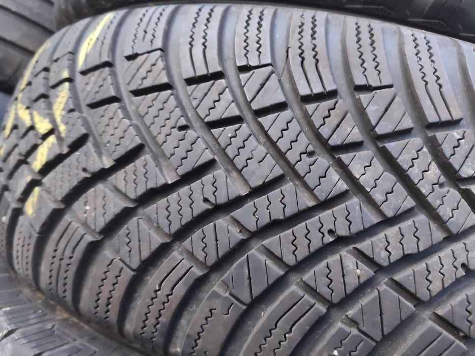 2бр Зимни гуми 205 60 16 - Hankook - DOT 2022