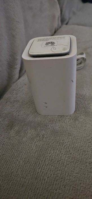 router Huwaei 4g liber retea