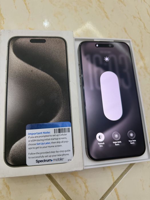 15 Pro Max 256 GB