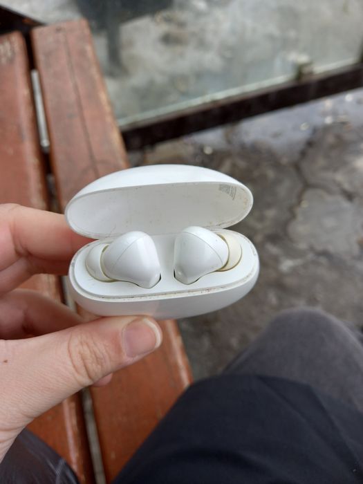 Продаю Redmi Buds 4