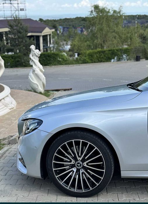 Mercedes-benz W213 E class 220D