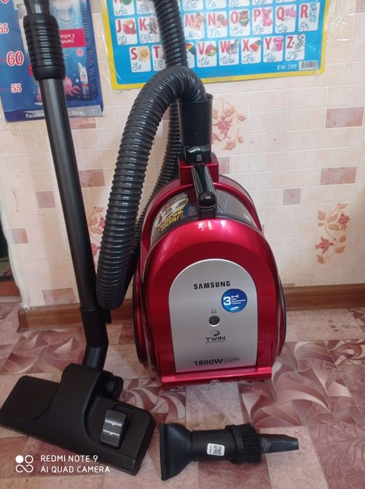 Пылесос Самсунг 1800