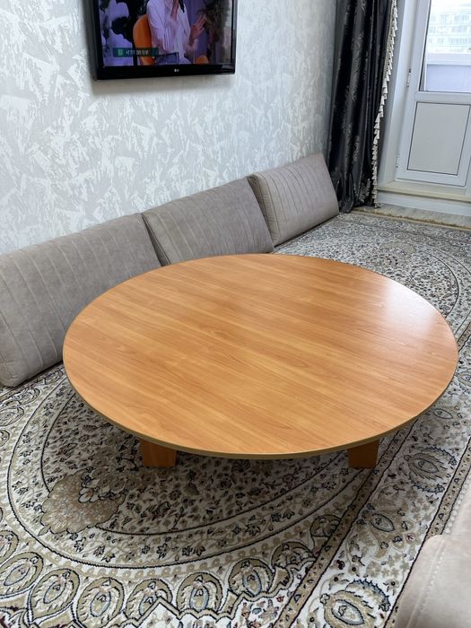 Стол круглый прочный