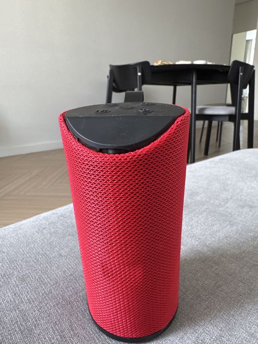 колонка красная новая