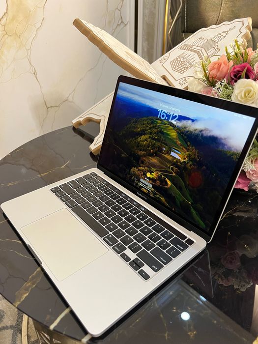 Macbook Pro M1 256gb