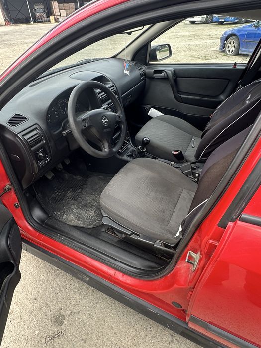 Vind Opel Astra G cc stare buna. Aier conditionat
