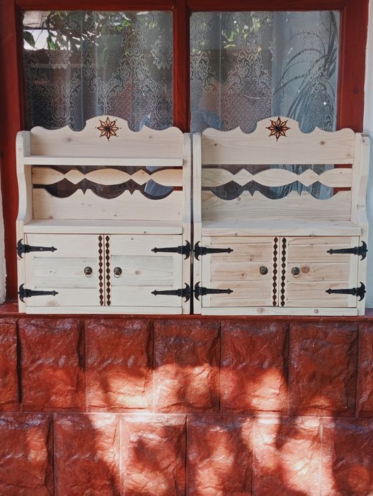 Polițe rustice din lemn