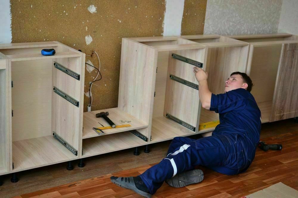 Реставрация и Ремонт мебели. Любой сложности. Качество.Сергей.