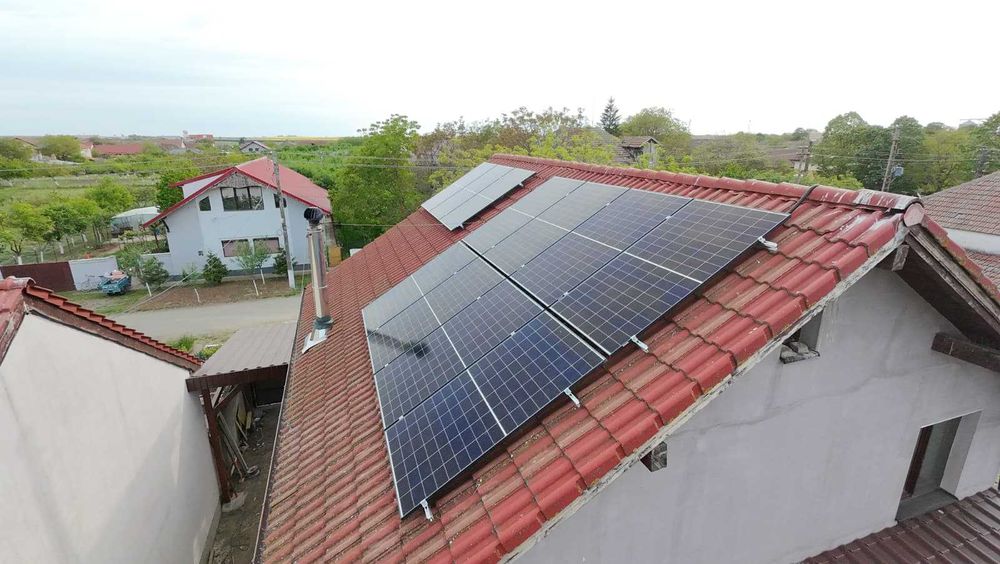 Servicii aeriene cu drona – poze, video, terenuri, acoperișuri, imobiliare, etc