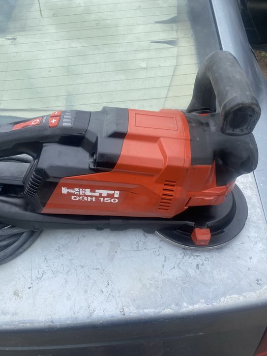 Masina de slefuit beton HILTI DGH 150, an 2021