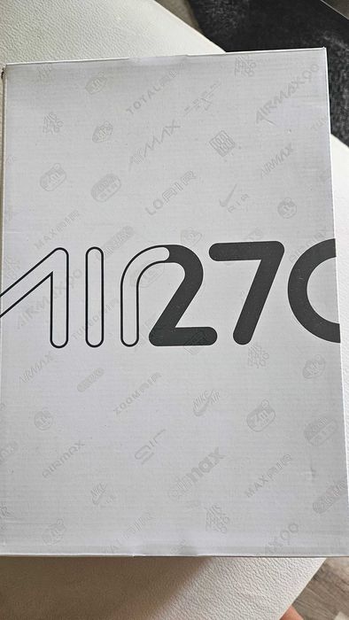 Маратонки NIKE AIR MAX  270 42,5 номер